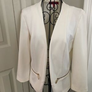 Guess cream jacket Sz Small